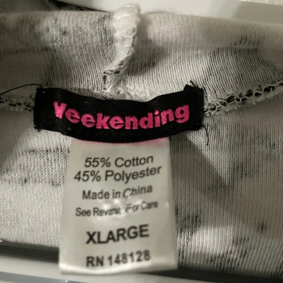 Weekending zip, hooded design light weight jacket, black n white, size XL - Picture 7 of 7